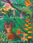 Cover image for Life on Earth