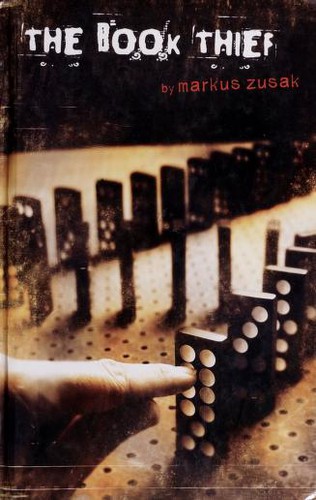 Cover image for thief in the house of memory